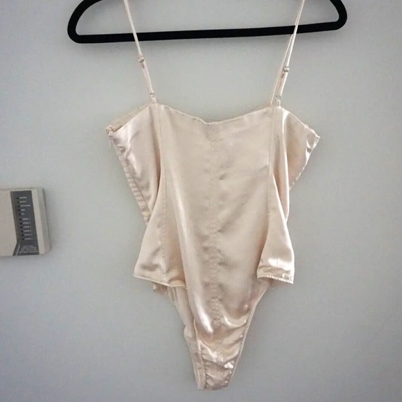 Zara Satin Bustier Body Suit Off-White Silky Cowl Neck Cami XS NWT - Picture 4 of 6
